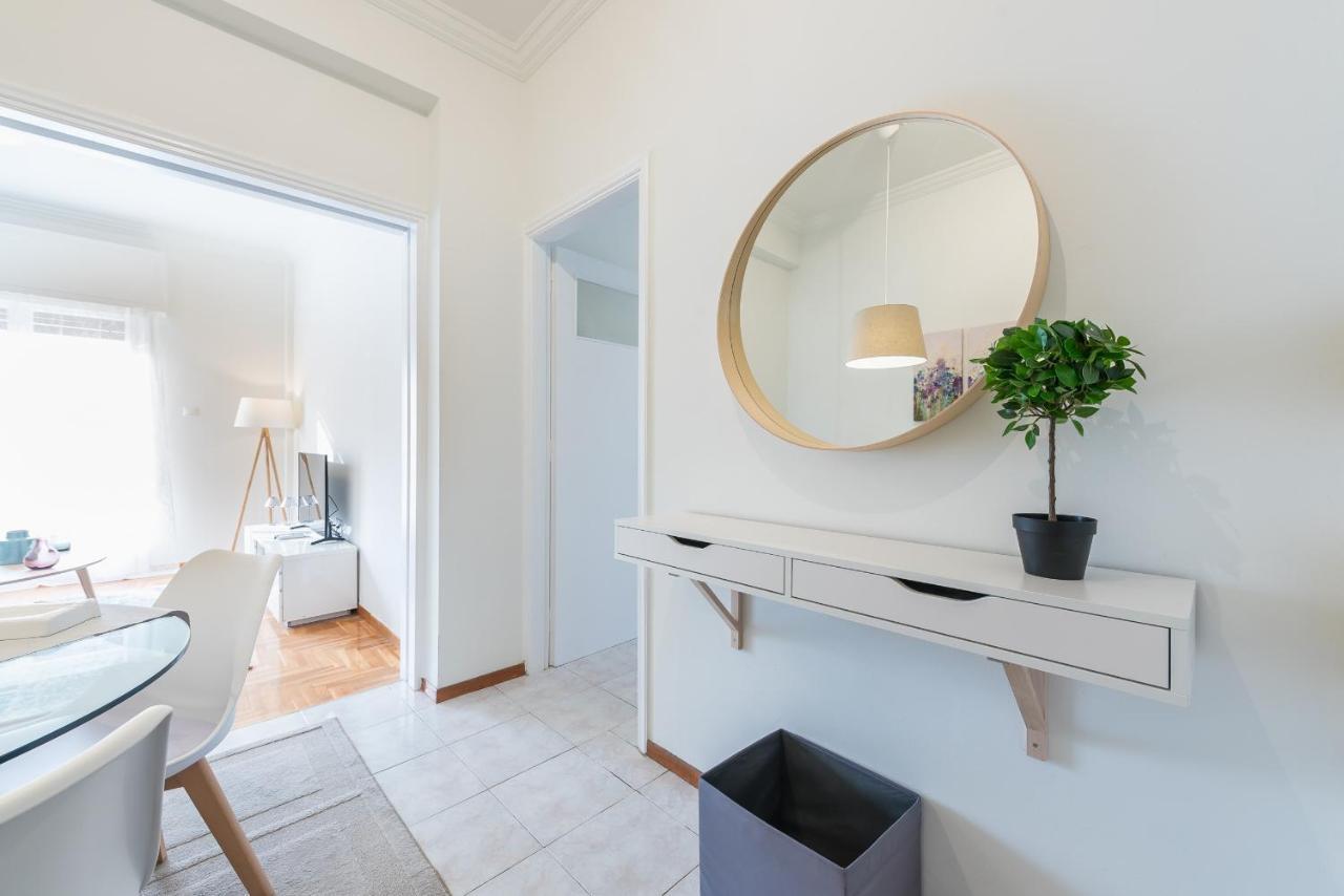 Cozy And Fresh Apt Close To Metro 雅典 外观 照片
